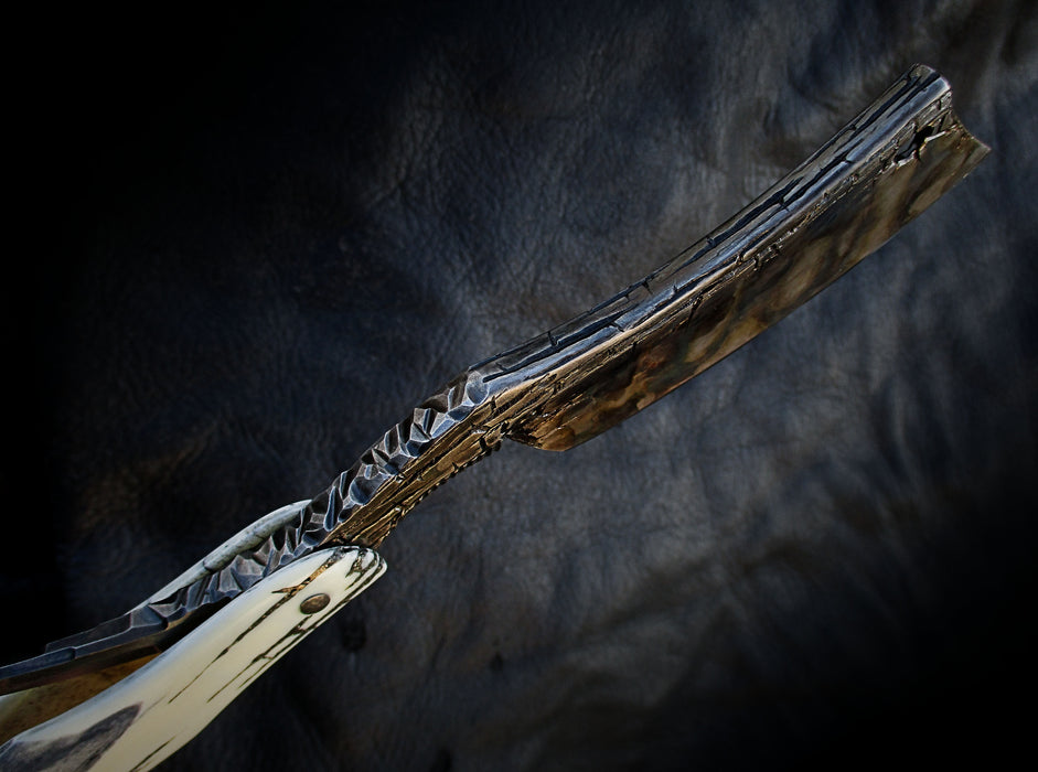 Dylan Farnham Wal-Rus Straight Razor