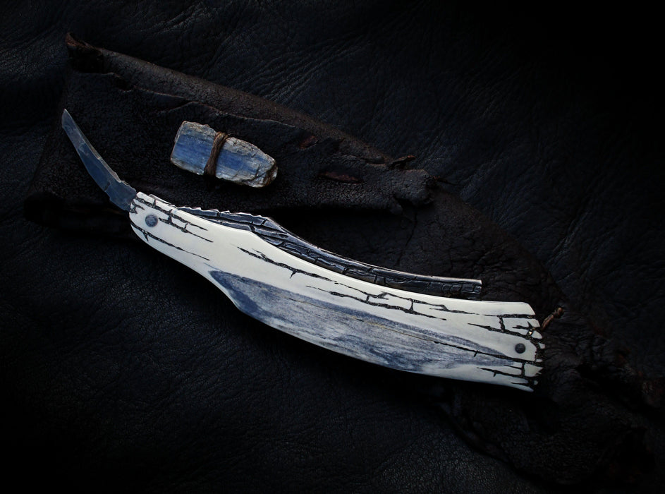 Dylan Farnham Wal-Rus Straight Razor