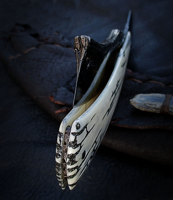 Dylan Farnham Wal-Rus Straight Razor