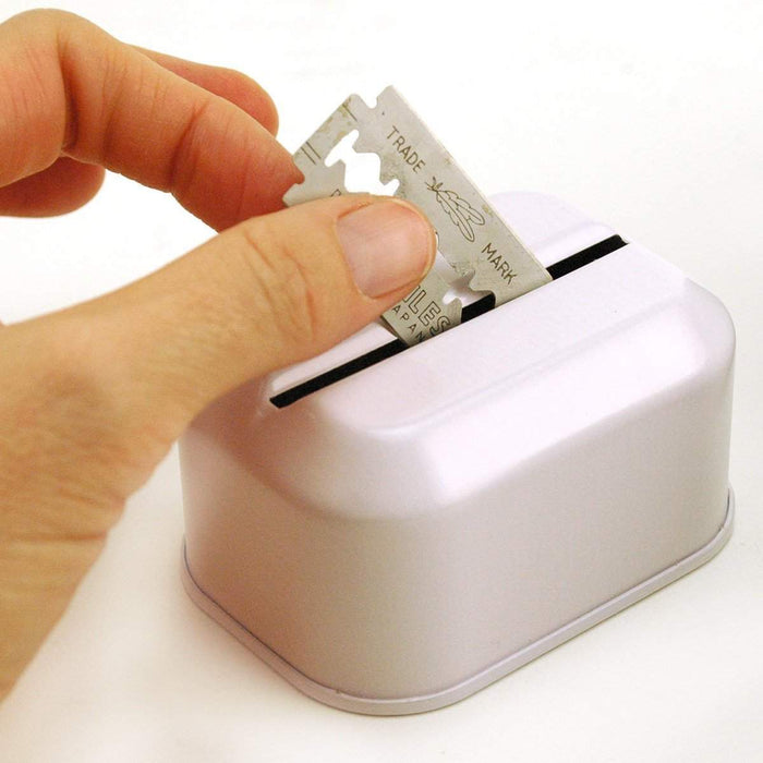 Razor Blade Safe-