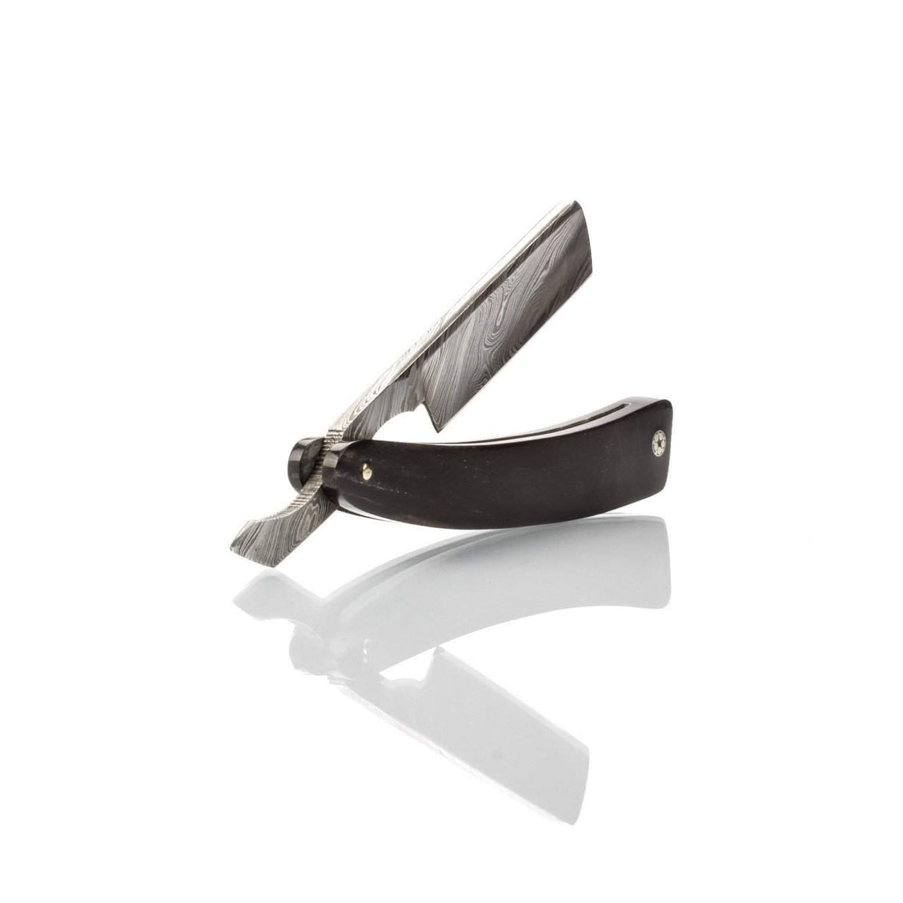Fancy Shaving Razor Click or scroll to zoom