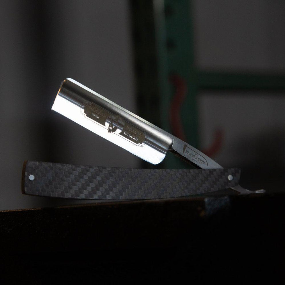 Click or scroll to zoom