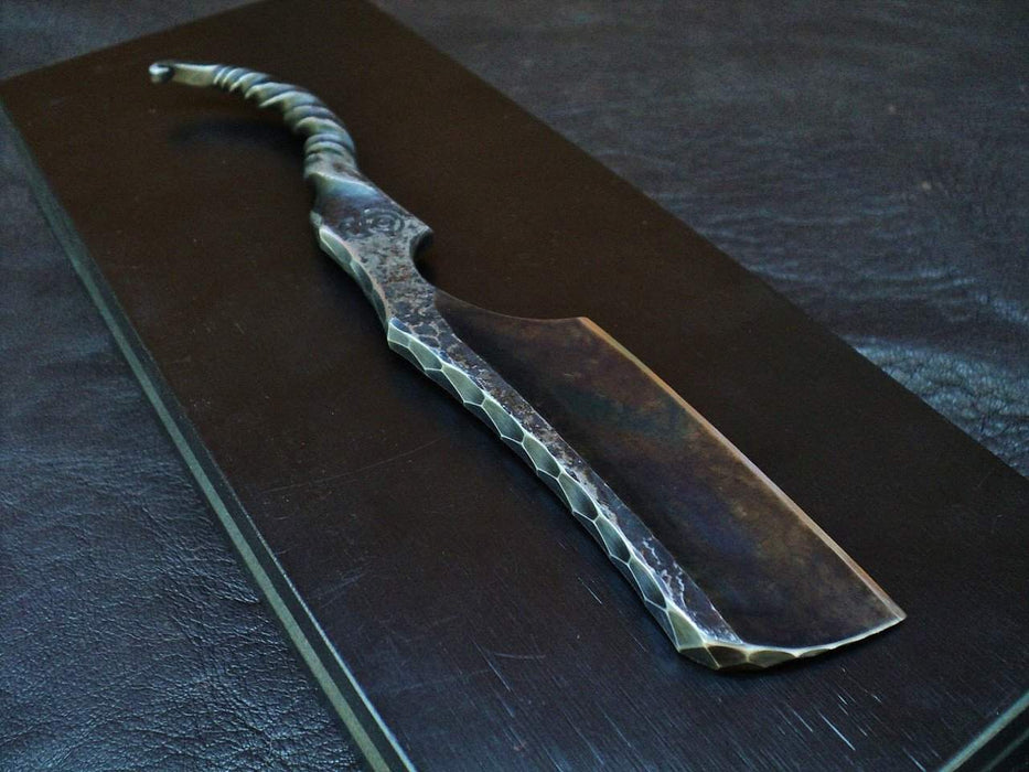 SOLD-Dylan Farnham #55,"Twist Forged" 8/8 Kamisori Straight Razor, with custom storage box-